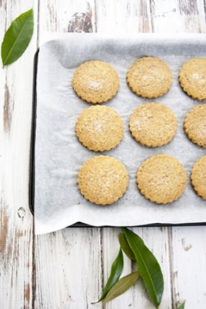 Lemon Myrtle and Wattleseed Shortbread | Meat and Travel