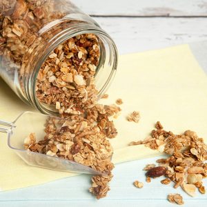 Easy Vanilla Coconut Granola Recipe | Meat and Travel